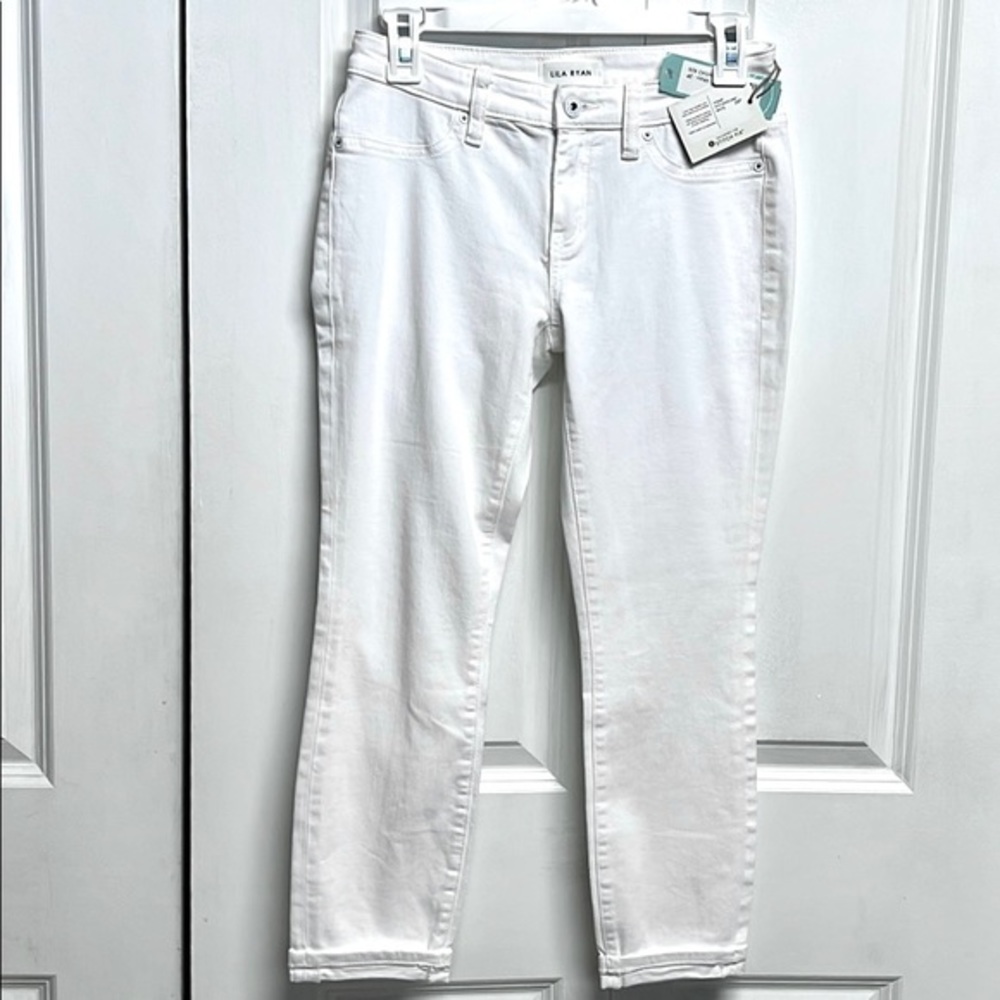 Lila White Stretch Dorianna White Denim Low Rise Pocket Skinny Jeans Size 2P NWT